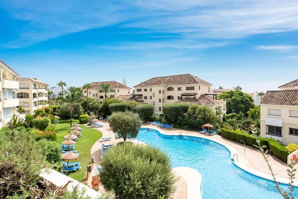 Awesome 3 Bedroom Apart. W/ 4 Terraces, Pool & Parking Marbella 0*,