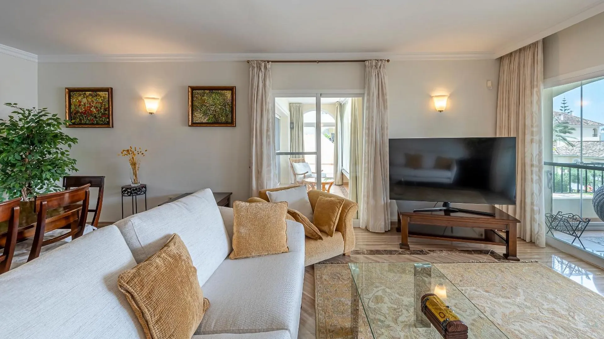 Awesome 3 Bedroom Apart. W/ 4 Terraces, Pool & Parking Marbella 0*,  Spain